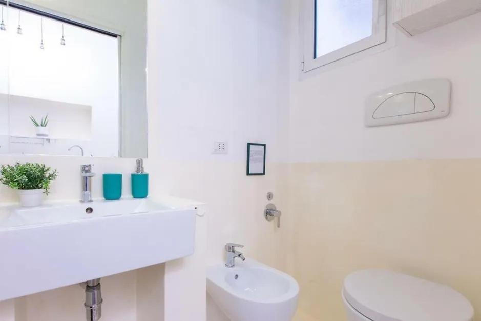 Piazza Martiri Flat Cagliari Exterior foto